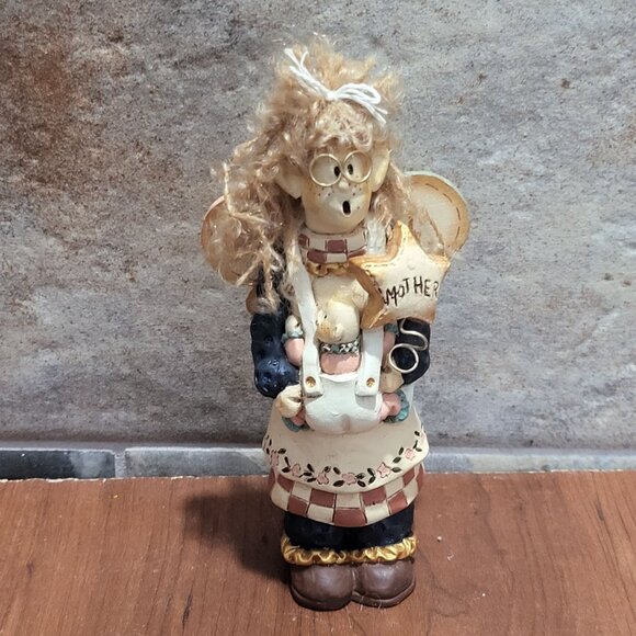 Designs by Diana Angel Figurine 1518 Collectable Sculpture Handcrafted - Picture 3 of 12